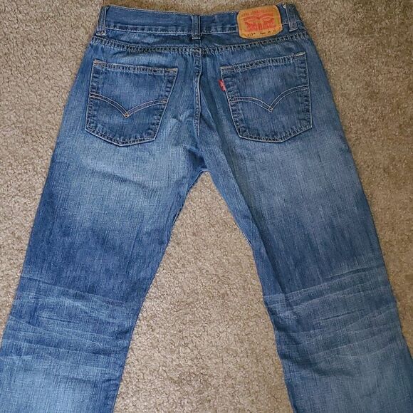 513 Classic Red Tag Levi’s size 16 (Jr. kids) 28/28 - Picture 2 of 6